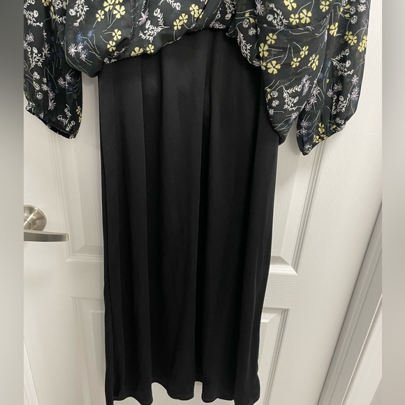 Floral Maxi - Picture 11 of 11